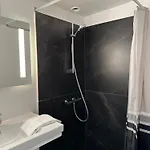 Visionhouse Hotell