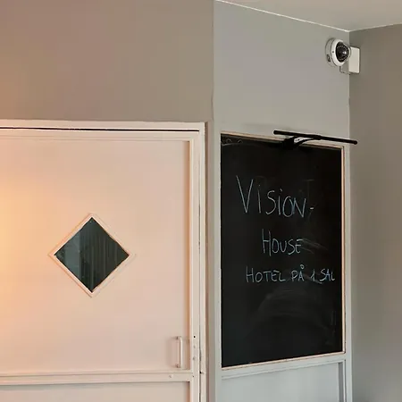Visionhouse Ξενοδοχείο *