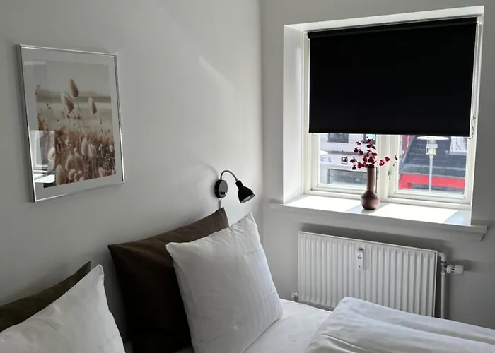 Visionhouse Hotel *